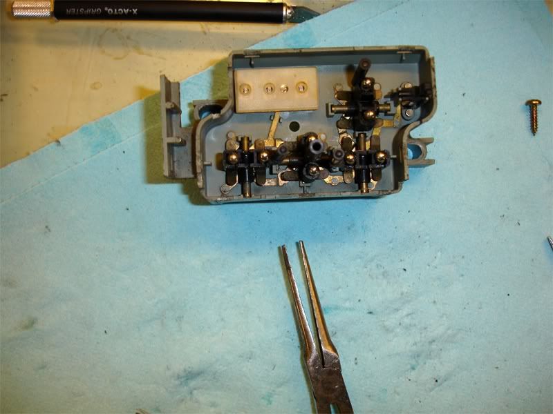 DIY w126 Memory Seat Switch disassembly and cleaning PeachParts